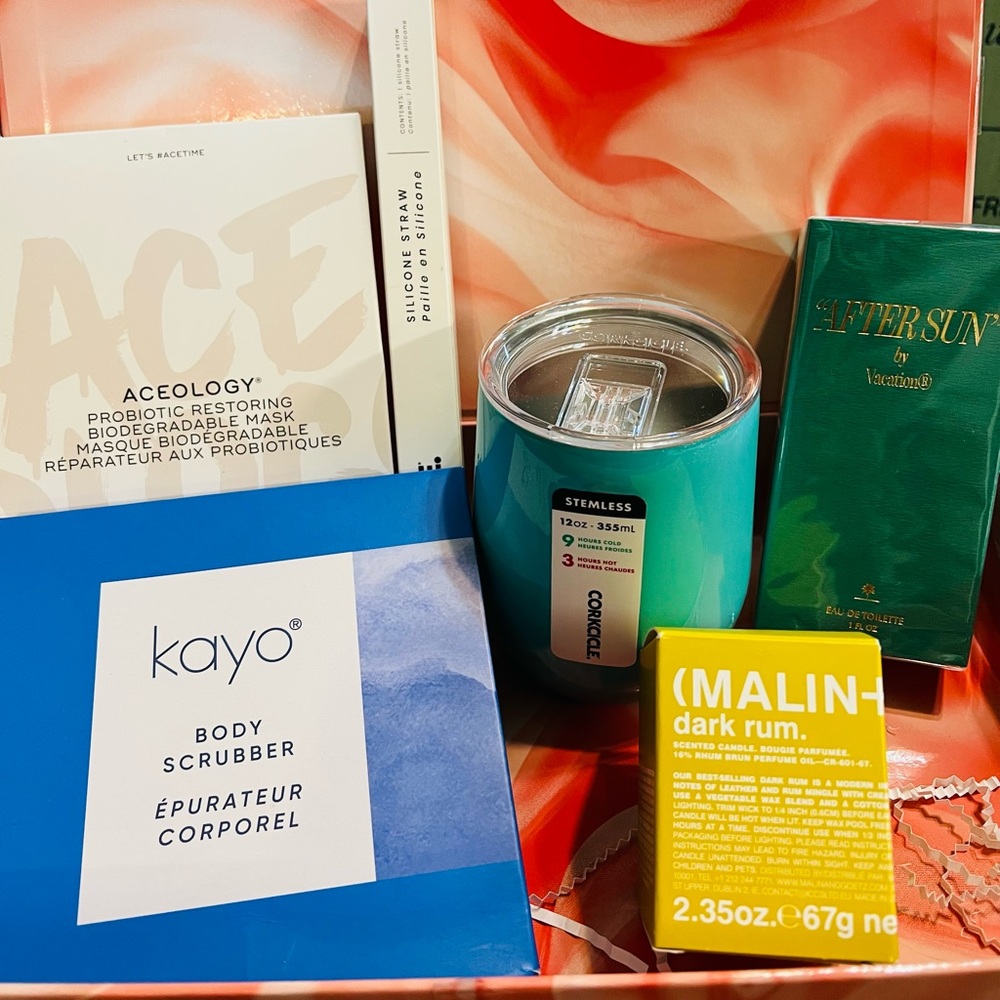 Fabfitfun Bundle NEW and best of corksicle aceology vacation malin & goetz